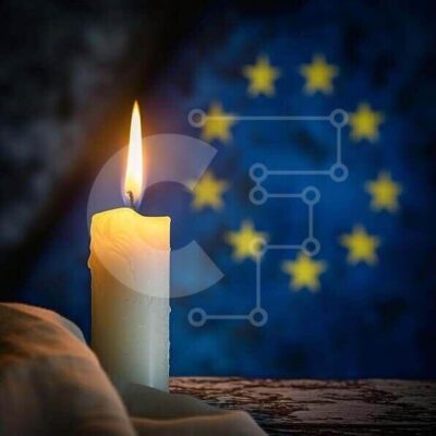 Intra Συλλεκτικό Ξύλινο Παζλ Plywood  4mm - Κερί με φόντο τη σημαία της Ευρωπαϊκής Ένωσης Σε Ξύλινο Κουτί - Διαστάσεις Puzzle: 10x10 cm – 25 κομμάτια - Image 1