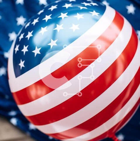 Intra Συλλεκτικό Ξύλινο Παζλ Plywood 4mm - Patriotic American Flag Balloon για τις 4 Ιουλίου Σε Ξύλινο Κουτί - Διαστάσεις: 10x10 cm – 25 κομμάτια - Image 1