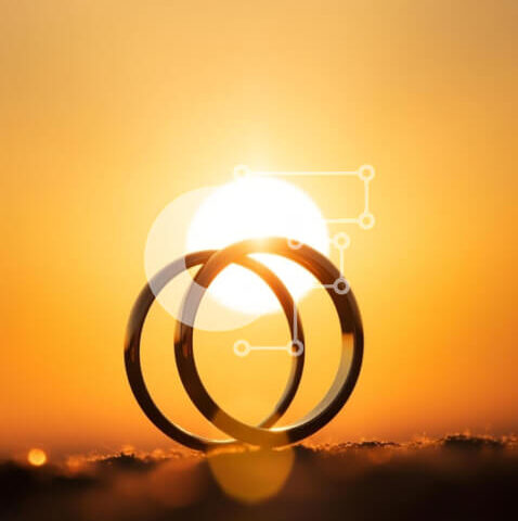 Intra Συλλεκτικό Ξύλινο Παζλ Plywood  4mm - Στοιβαγμένες βέρες με φόντο ηλιοβασίλεμα Σε Ξύλινο Κουτί - Διαστάσεις Puzzle: 10x10 cm – 25 κομμάτια - Image 1