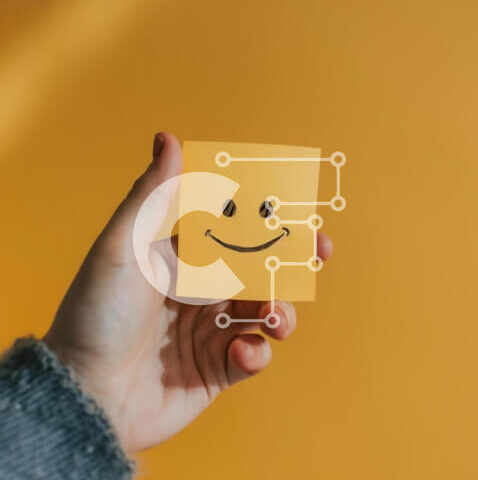 Intra Συλλεκτικό Ξύλινο Παζλ Plywood  4mm - Διακοσμημένο κίτρινο σημείωμα post-it Σε Ξύλινο Κουτί - Διαστάσεις: 10x10 cm – 25 κομμάτια - Image 1