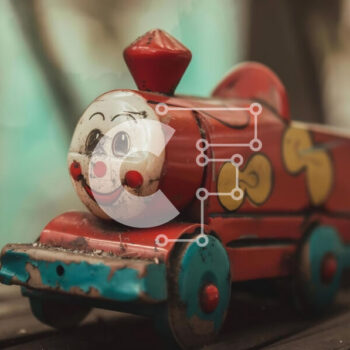 Intra Συλλεκτικό Ξύλινο Παζλ Plywood  4mm - Vintage παιχνιδιάρικο τρένο Smiley Face Σε Ξύλινο Κουτί - Διαστάσεις: 10x10 cm – 25 κομμάτια - Image 1