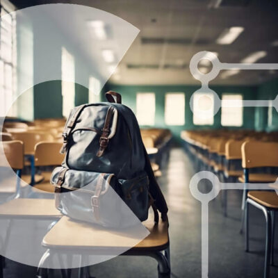 Intra Συλλεκτικό Ξύλινο Παζλ Plywood  4mm - Σακίδιο πλάτης στην άδεια τάξη Σε Ξύλινο Κουτί - Διαστάσεις Puzzle: 10x10 cm – 25 κομμάτια - Image 1