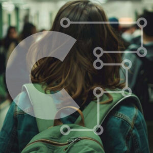 Intra Συλλεκτικό Ξύλινο Παζλ Plywood  4mm - Γυναίκα που περπατά στο διάδρομο με το σακίδιο πλάτης Σε Ξύλινο Κουτί - Διαστάσεις Puzzle: 10x10 cm – 25 κομμάτια