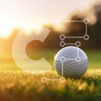 Intra Συλλεκτικό Ξύλινο Παζλ Plywood  4mm - Μπάλα του γκολφ στο γρασίδι στο ηλιοβασίλεμα Σε Ξύλινο Κουτί - Διαστάσεις Puzzle: 10x10 cm – 25 κομμάτια - Image 1