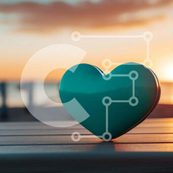 Intra Συλλεκτικό Ξύλινο Παζλ Plywood  4mm - Τιρκουάζ αντικείμενο σε σχήμα καρδιάς σε ξύλινο τραπέζι στο ηλιοβασίλεμα Σε Ξύλινο Κουτί - Διαστάσεις Puzzle: 10x10 cm – 25 κομμάτια - Image 1