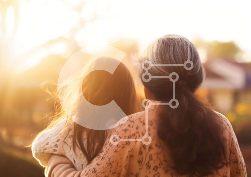 Intra Συλλεκτικό Ξύλινο Παζλ Plywood  4mm - Ηλικιωμένη γυναίκα και νεαρό κορίτσι που περπατούν στο πάρκο Σε Ξύλινο Κουτί - Διαστάσεις Puzzle: 10x10 cm – 25 κομμάτια