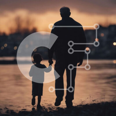 Intra Συλλεκτικό Ξύλινο Παζλ Plywood  4mm - Ηλικιωμένος άνδρας και νεαρό αγόρι που περπατούν στο ηλιοβασίλεμα Σε Ξύλινο Κουτί - Διαστάσεις Puzzle: 10x10 cm – 25 κομμάτια - Image 1