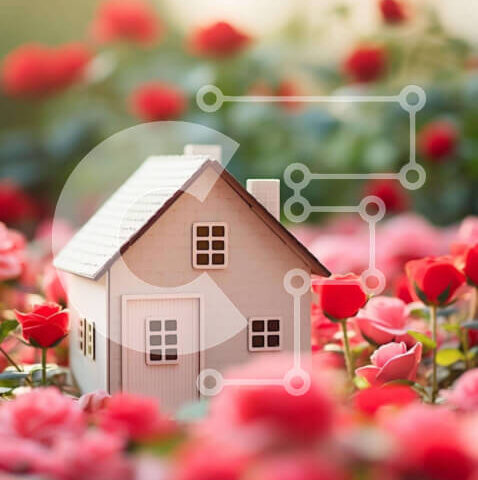 Intra Συλλεκτικό Ξύλινο Παζλ Plywood 4mm - Μοντέλο μικρού σπιτιού που περιβάλλεται από κόκκινα τριαντάφυλλα Σε Ξύλινο Κουτί - Διαστάσεις: 10x10 cm – 25 κομμάτια - Image 1