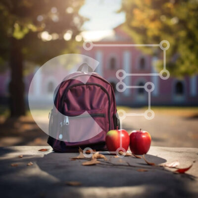 Intra Συλλεκτικό Ξύλινο Παζλ Plywood  4mm - Σακίδιο πλάτης και μήλα Σε Ξύλινο Κουτί - Διαστάσεις Puzzle: 10x10 cm – 25 κομμάτια - Image 1