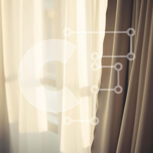 Intra Συλλεκτικό Ξύλινο Παζλ Plywood  4mm - Άνετο υπνοδωμάτιο με μερικώς ανοιχτές κουρτίνες Σε Ξύλινο Κουτί - Διαστάσεις Puzzle: 10x10 cm – 25 κομμάτια