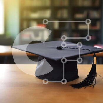 Intra Συλλεκτικό Ξύλινο Παζλ Plywood  4mm - Καπάκι αποφοίτησης στο τραπέζι Σε Ξύλινο Κουτί - Διαστάσεις Puzzle: 10x10 cm – 25 κομμάτια - Image 1