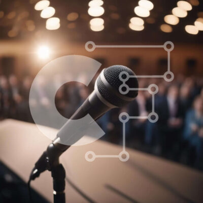 Intra Συλλεκτικό Ξύλινο Παζλ Plywood  4mm - Μικρόφωνο στο αμφιθέατρο με κοινό Σε Ξύλινο Κουτί - Διαστάσεις Puzzle: 10x10 cm – 25 κομμάτια - Image 1