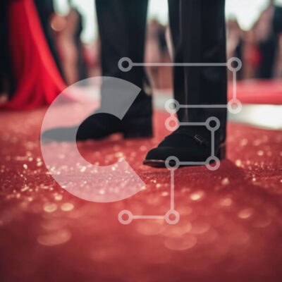 Intra Συλλεκτικό Ξύλινο Παζλ Plywood  4mm - Άνδρας στο κόκκινο χαλί με κομψή ενδυμασία Σε Ξύλινο Κουτί - Διαστάσεις Puzzle: 10x10 cm – 25 κομμάτια - Image 1