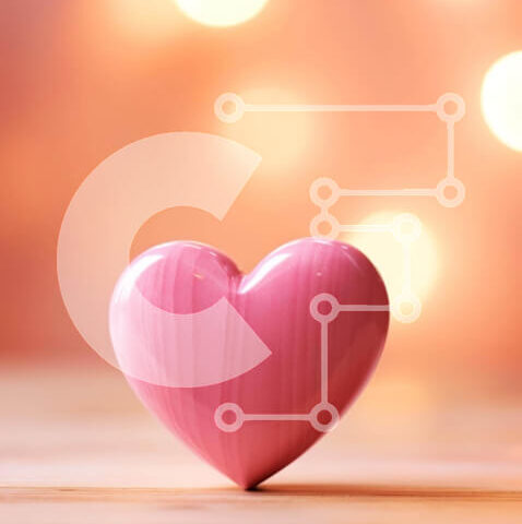 Intra Συλλεκτικό Ξύλινο Παζλ Plywood  4mm - Ροζ αντικείμενο σε σχήμα καρδιάς σε ξύλινο τραπέζι Σε Ξύλινο Κουτί - Διαστάσεις Puzzle: 10x10 cm – 25 κομμάτια - Image 1