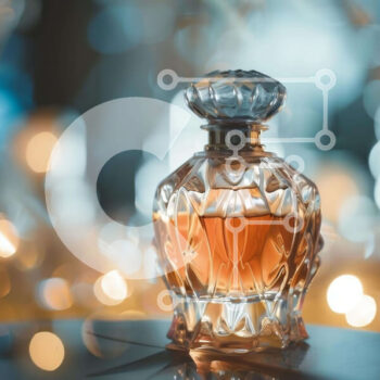 Intra Συλλεκτικό Ξύλινο Παζλ Plywood  4mm - Γυάλινο μπουκάλι αρώματος σε διακοσμητικό τραπέζι Σε Ξύλινο Κουτί - Διαστάσεις Puzzle: 10x10 cm – 25 κομμάτια - Image 1