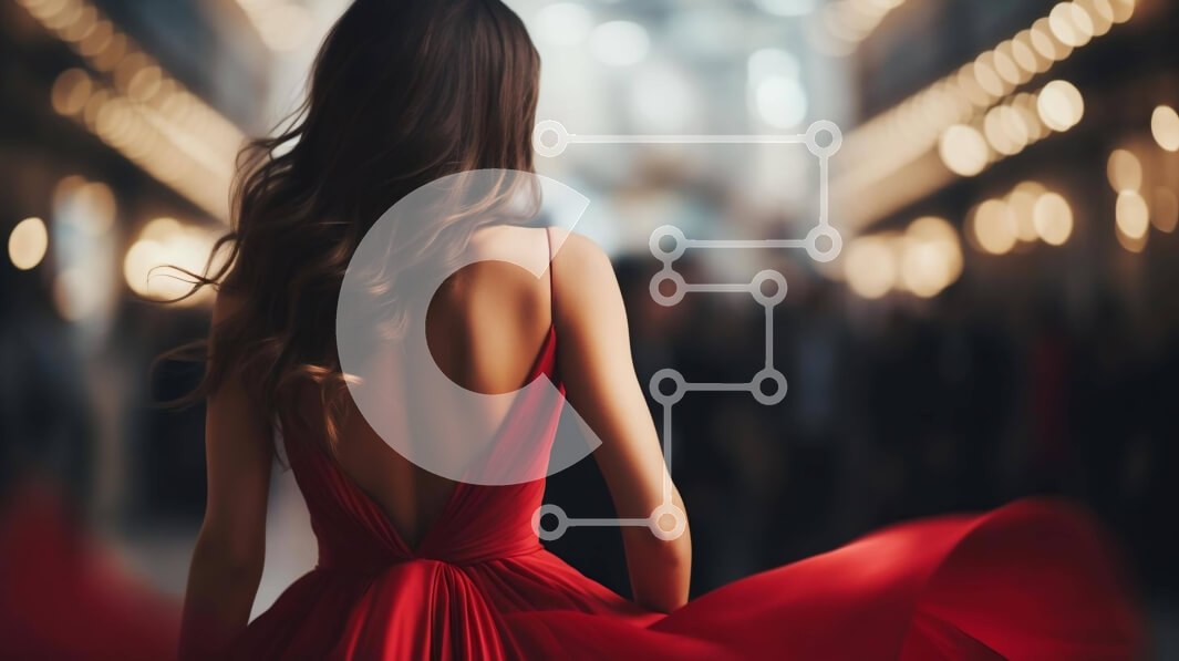 Intra Συλλεκτικό Ξύλινο Παζλ Plywood  4mm - Κομψή γυναίκα με κόκκινο φόρεμα που περπατά στο δρόμο Σε Ξύλινο Κουτί - Διαστάσεις Puzzle: 10x10 cm – 25 κομμάτια