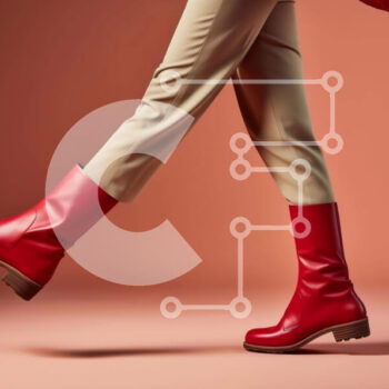 Intra Συλλεκτικό Ξύλινο Παζλ Plywood  4mm - Γυναίκα με κόκκινες δερμάτινες μπότες που περπατά ή τρέχει Σε Ξύλινο Κουτί - Διαστάσεις Puzzle: 10x10 cm – 25 κομμάτια - Image 1