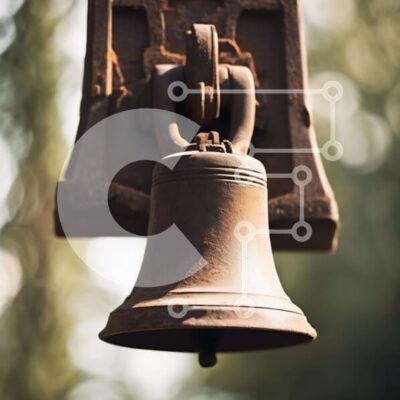 Intra Συλλεκτικό Ξύλινο Παζλ Plywood  4mm - Σκουριασμένο κουδούνι που κρέμεται στη φύση Σε Ξύλινο Κουτί - Διαστάσεις: 10x10 cm – 25 κομμάτια - Image 1