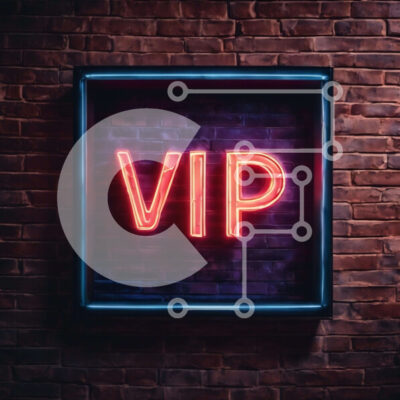 Intra Συλλεκτικό Ξύλινο Παζλ Plywood  4mm - Πολυτελής επιγραφή «VIP» νέον σε τοίχο από τούβλα Σε Ξύλινο Κουτί - Διαστάσεις Puzzle: 10x10 cm – 25 κομμάτια - Image 1