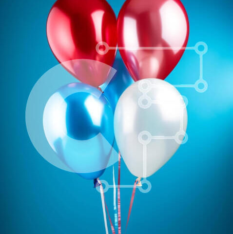 Intra Συλλεκτικό Ξύλινο Παζλ Plywood  4mm - Κόκκινα, λευκά και μπλε μπαλόνια που επιπλέουν στον αέρα Σε Ξύλινο Κουτί - Διαστάσεις Puzzle: 10x10 cm – 25 κομμάτια - Image 1