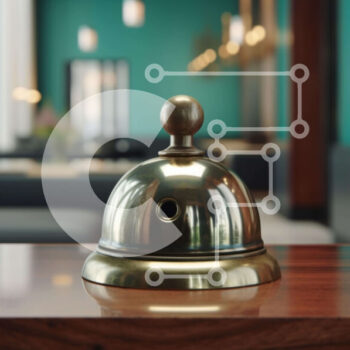 Intra Συλλεκτικό Ξύλινο Παζλ Plywood  4mm - Λόμπι ξενοδοχείου με ορειχάλκινο κουδούνι και φυτά σε γλάστρες Σε Ξύλινο Κουτί - Διαστάσεις Puzzle: 10x10 cm – 25 κομμάτια - Image 1