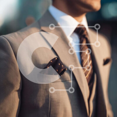 Intra Συλλεκτικό Ξύλινο Παζλ Plywood  4mm - Καλοντυμένος άντρας με μπεζ κοστούμι και γραβάτα Σε Ξύλινο Κουτί - Διαστάσεις Puzzle: 10x10 cm – 25 κομμάτια - Image 1