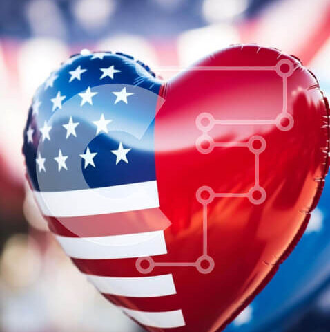 Intra Συλλεκτικό Ξύλινο Παζλ Plywood 4mm - Μπαλόνι αμερικανικής σημαίας σε σχήμα καρδιάς Σε Ξύλινο Κουτί - Διαστάσεις: 10x10 cm – 25 κομμάτια - Image 1