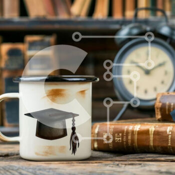 Intra Συλλεκτικό Ξύλινο Παζλ Plywood  4mm - Κούπα καφέ με θέμα την αποφοίτηση με βιβλία και ξυπνητήρι Σε Ξύλινο Κουτί - Διαστάσεις Puzzle: 10x10 cm – 25 κομμάτια - Image 1