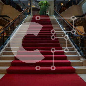 Intra Συλλεκτικό Ξύλινο Παζλ Plywood  4mm - Σκάλα με κόκκινο χαλί Σε Ξύλινο Κουτί - Διαστάσεις Puzzle: 10x10 cm – 25 κομμάτια - Image 1