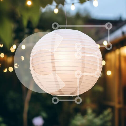 Intra Συλλεκτικό Ξύλινο Παζλ Plywood  4mm - Κρεμασμένο φανάρι από λευκό χαρτί σε εσωτερικό χώρο Σε Ξύλινο Κουτί - Διαστάσεις Puzzle: 10x10 cm – 25 κομμάτια - Image 1