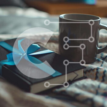 Intra Συλλεκτικό Ξύλινο Παζλ Plywood  4mm - Βιβλίο, κούπα και δώρο στο κρεβάτι με κύπελλο Σε Ξύλινο Κουτί - Διαστάσεις Puzzle: 10x10 cm – 25 κομμάτια - Image 1