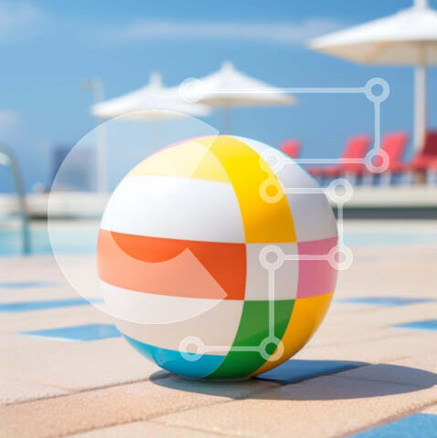 Intra Συλλεκτικό Ξύλινο Παζλ Plywood 4mm - Πολύχρωμη Μπάλα παραλίας δίπλα στην εξωτερική πισίνα Σε Ξύλινο Κουτί - Διαστάσεις Puzzle: 10x10 cm – 25 κομμάτια - Image 1