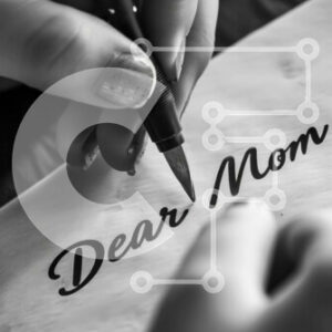 Intra Συλλεκτικό Ξύλινο Παζλ Plywood  4mm - Άτομο που γράφει «Αγαπητή μαμά» σε χαρτί Σε Ξύλινο Κουτί - Διαστάσεις Puzzle: 10x10 cm – 25 κομμάτια