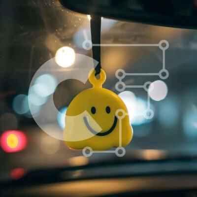 Intra Συλλεκτικό Ξύλινο Παζλ Plywood 4mm - Κίτρινο Smiley αποσμητικό προσώπου στο παράθυρο αυτοκινήτου Σε Ξύλινο Κουτί - Διαστάσεις Puzzle: 10x10 cm – 25 κομμάτια - Image 1