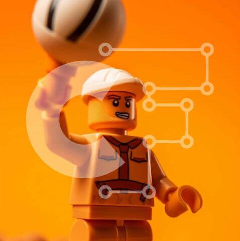 Intra Συλλεκτικό Ξύλινο Παζλ Plywood 4mm - Φιγούρα Lego στην έρημο πορτοκαλιού Σε Ξύλινο Κουτί - Διαστάσεις: 10x10 cm – 25 κομμάτια - Image 1