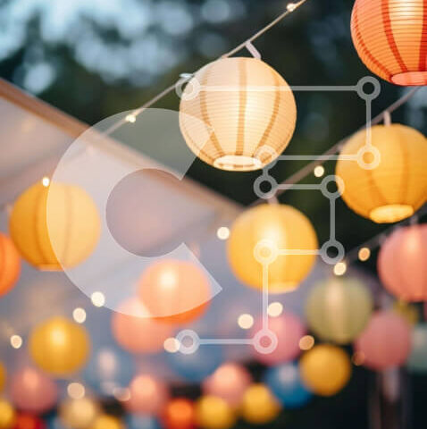 Intra Συλλεκτικό Ξύλινο Παζλ Plywood  4mm - Πολύχρωμα φανάρια και μπαλόνια από χαρτί Σε Ξύλινο Κουτί - Διαστάσεις Puzzle: 10x10 cm – 25 κομμάτια - Image 1