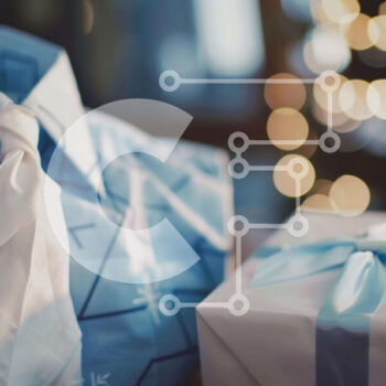 Intra Συλλεκτικό Ξύλινο Παζλ Plywood  4mm - Μπλε πουκάμισο και γραβάτα με ανοιχτό δώρο Σε Ξύλινο Κουτί - Διαστάσεις Puzzle: 10x10 cm – 25 κομμάτια - Image 1