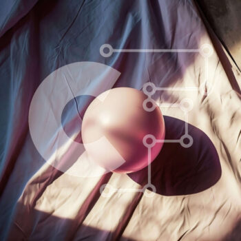 Intra Συλλεκτικό Ξύλινο Παζλ Plywood  4mm - Ροζ μπαλόνι και Πασχαλινά αυγά Σε Ξύλινο Κουτί - Διαστάσεις Puzzle: 10x10 cm – 25 κομμάτια - Image 1