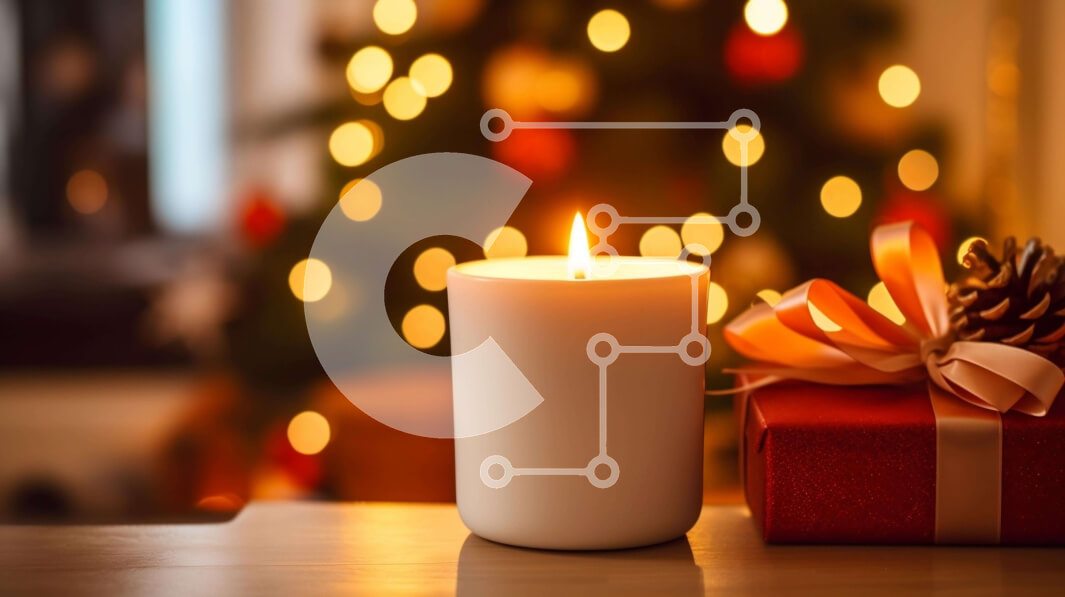 Intra Συλλεκτικό Ξύλινο Παζλ Plywood  4mm - Εορταστικό χριστουγεννιάτικο δέντρο με κερί και κουτί δώρου Σε Ξύλινο Κουτί - Διαστάσεις: 10x10 cm – 25 κομμάτια