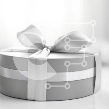 Intra Συλλεκτικό Ξύλινο Παζλ Plywood  4mm - Γκρι κουτί δώρου με λευκή κορδέλα σε λευκά λουλούδια Σε Ξύλινο Κουτί - Διαστάσεις Puzzle: 10x10 cm – 25 κομμάτια - Image 1