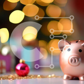 Intra Συλλεκτικό Ξύλινο Παζλ Plywood  4mm - Ροζ κουμπαράς με χριστουγεννιάτικα στολίδια Σε Ξύλινο Κουτί - Διαστάσεις Puzzle: 10x10 cm – 25 κομμάτια - Image 1