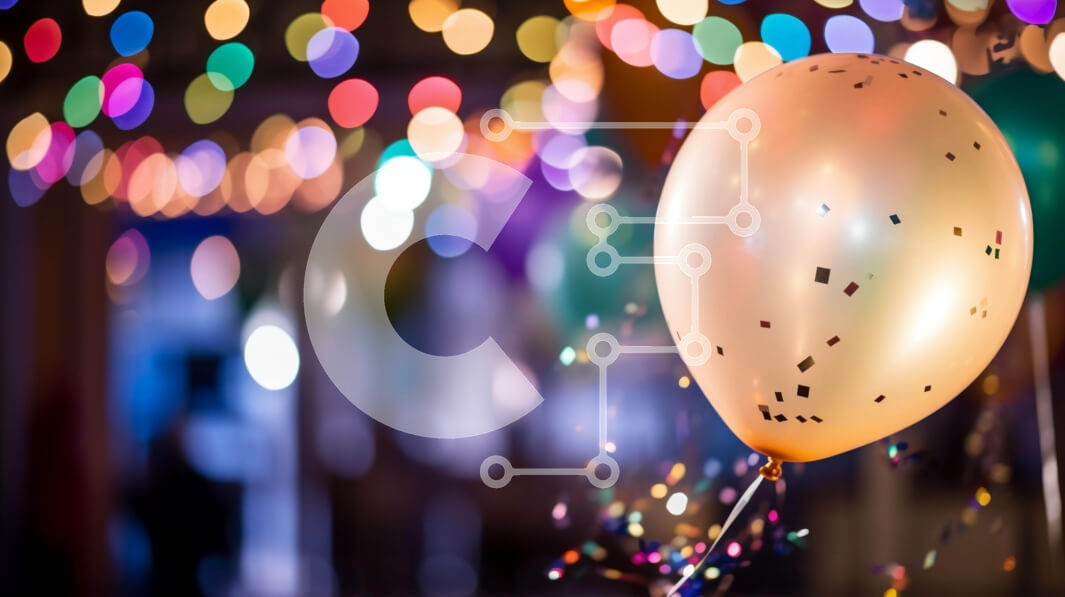 Intra Συλλεκτικό Ξύλινο Παζλ Plywood  4mm - Εορταστικό μπαλόνι με πολύχρωμα φώτα φόντου Σε Ξύλινο Κουτί - Διαστάσεις: 10x10 cm – 25 κομμάτια