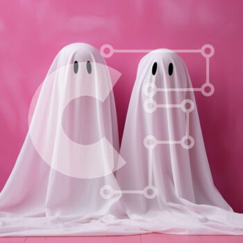 Intra Συλλεκτικό Ξύλινο Παζλ Plywood  4mm - Δύο φαντάσματα με λευκή στολή σε ροζ φόντο τοίχο Σε Ξύλινο Κουτί - Διαστάσεις Puzzle: 10x10 cm – 25 κομμάτια - Image 1