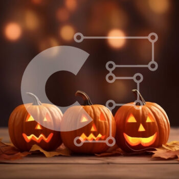 Intra Συλλεκτικό Ξύλινο Παζλ Plywood  4mm - Τρία αναμμένα φανάρια σε ξύλινο τραπέζι με φόντο τα φθινοπωρινά φύλλα Σε Ξύλινο Κουτί - Διαστάσεις Puzzle: 10x10 cm – 25 κομμάτια - Image 1