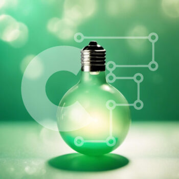 Intra Συλλεκτικό Ξύλινο Παζλ Plywood  4mm - Πράσινο λαμπάκι στο τραπέζι με θολό φόντο Σε Ξύλινο Κουτί - Διαστάσεις Puzzle: 10x10 cm – 25 κομμάτια - Image 1