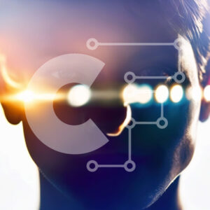 Intra Συλλεκτικό Ξύλινο Παζλ Plywood  4mm - Ανδρικό πρόσωπο με φόντο φωτεινά φώτα Σε Ξύλινο Κουτί - Διαστάσεις Puzzle: 10x10 cm – 25 κομμάτια