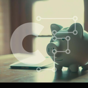 Intra Συλλεκτικό Ξύλινο Παζλ Plywood  4mm - Λευκός κουμπαράς και κινητό τηλέφωνο σε ένα δωμάτιο Σε Ξύλινο Κουτί - Διαστάσεις Puzzle: 10x10 cm – 25 κομμάτια - Image 1