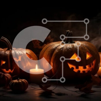 Intra Συλλεκτικό Ξύλινο Παζλ Plywood  4mm - Απόκοσμες σκαλιστές κολοκύθες με λαμπερά μάτια σε σκούρο φόντο Σε Ξύλινο Κουτί - Διαστάσεις: 10x10 cm – 25 κομμάτια - Image 1