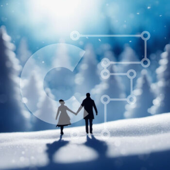 Intra Συλλεκτικό Ξύλινο Παζλ Plywood  4mm - Ρομαντική χειμερινή σκηνή: Ζευγάρι που περπατά στο χιονισμένο δάσος Σε Ξύλινο Κουτί - Διαστάσεις Puzzle: 10x10 cm – 25 κομμάτια - Image 1