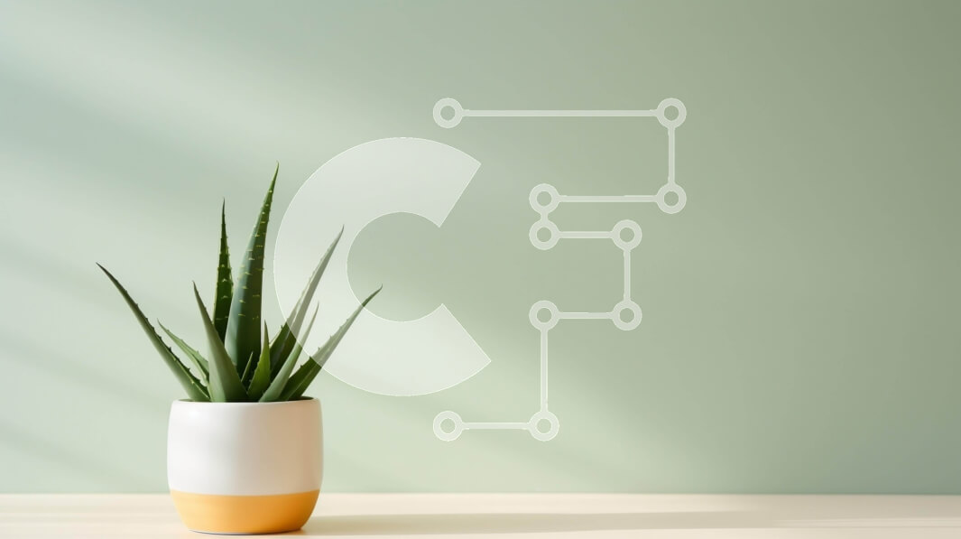 Intra Συλλεκτικό Ξύλινο Παζλ Plywood  4mm - Λευκό και κίτρινο φυτό Aloe Vera σε γλάστρα σε ξύλινο τραπέζι Σε Ξύλινο Κουτί - Διαστάσεις: 10x10 cm – 25 κομμάτια